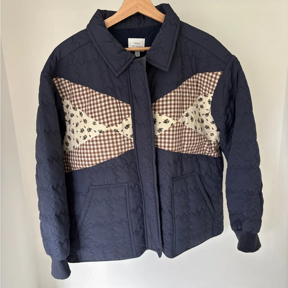 Things Between Navy Quilted Jacket Medium - Picture 1 of 4